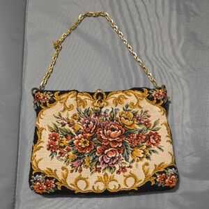 Floral Tapestry Chain Shoulder Bag